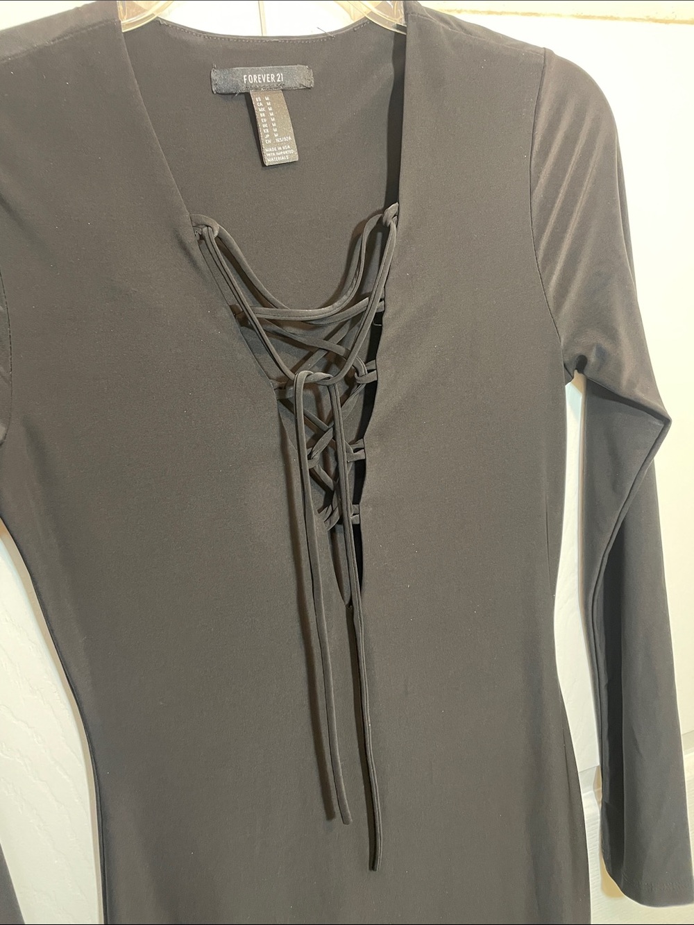 Forever 21 Black Long Sleeve Lace-Up Bodycon Dress poly/spandex size M Ptp 16-18